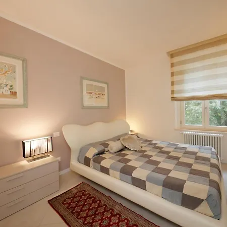 Apartment Uptown - Sabrina's Charming Siena