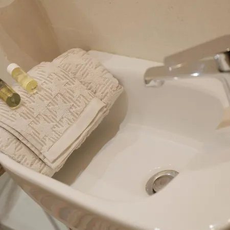 Apartament Uptown - Sabrina's Charming