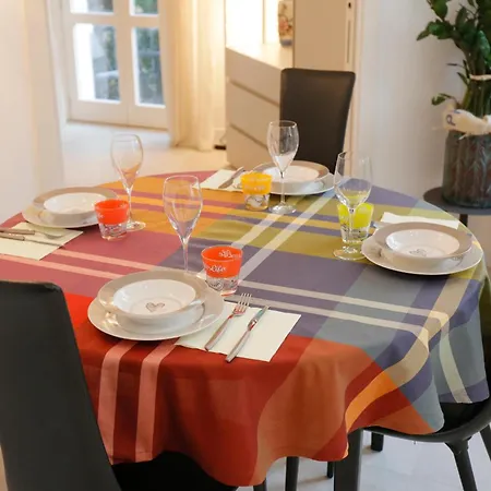Apartament Uptown - Sabrina's Charming